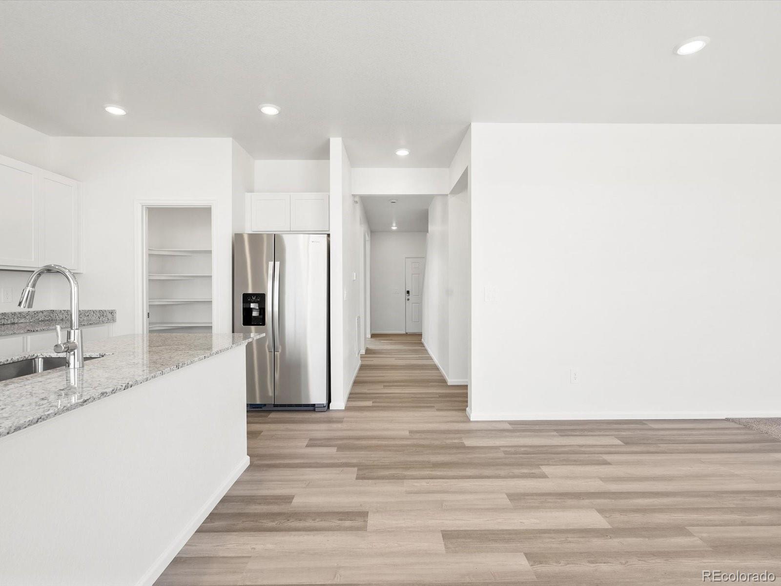 MLS Image #6 for 4681  sunsplash way,johnstown, Colorado