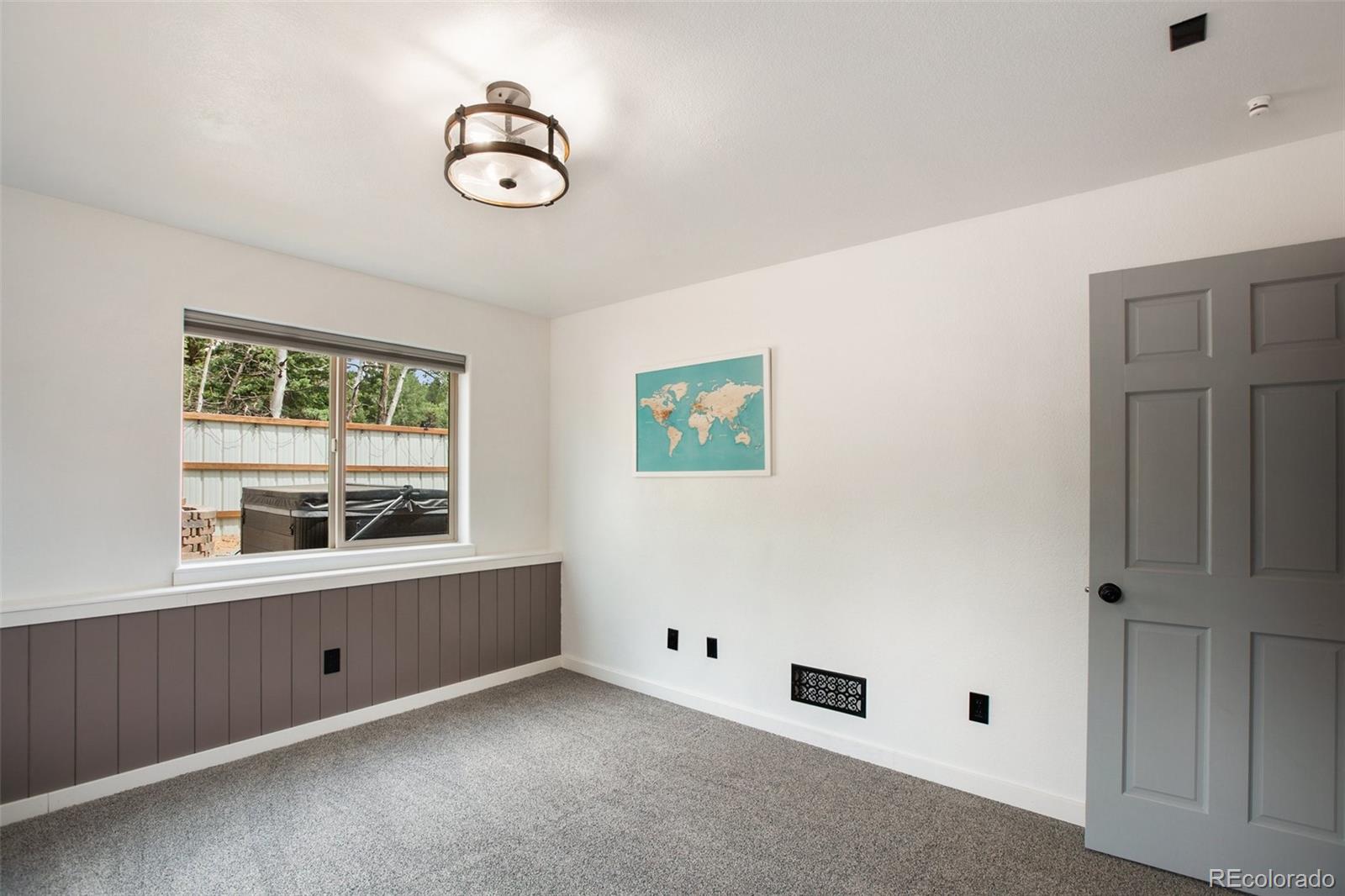MLS Image #18 for 163  big horn lane,florissant, Colorado