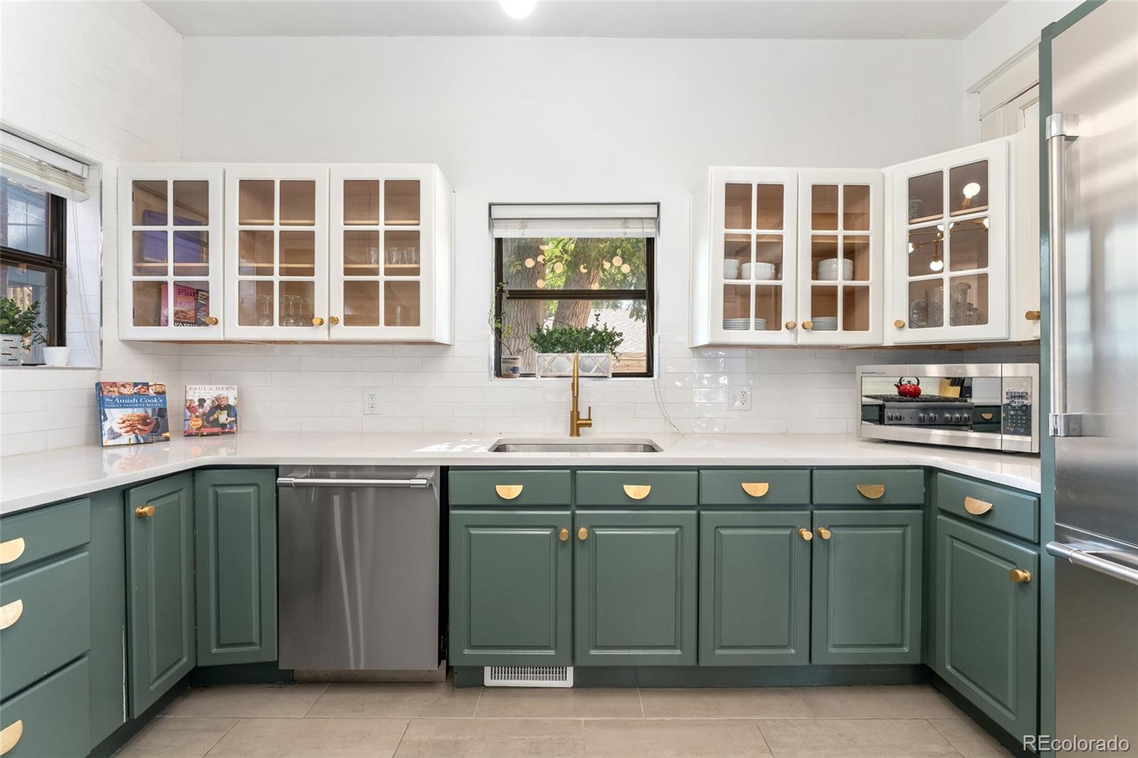 MLS Image #14 for 222 s logan street,denver, Colorado
