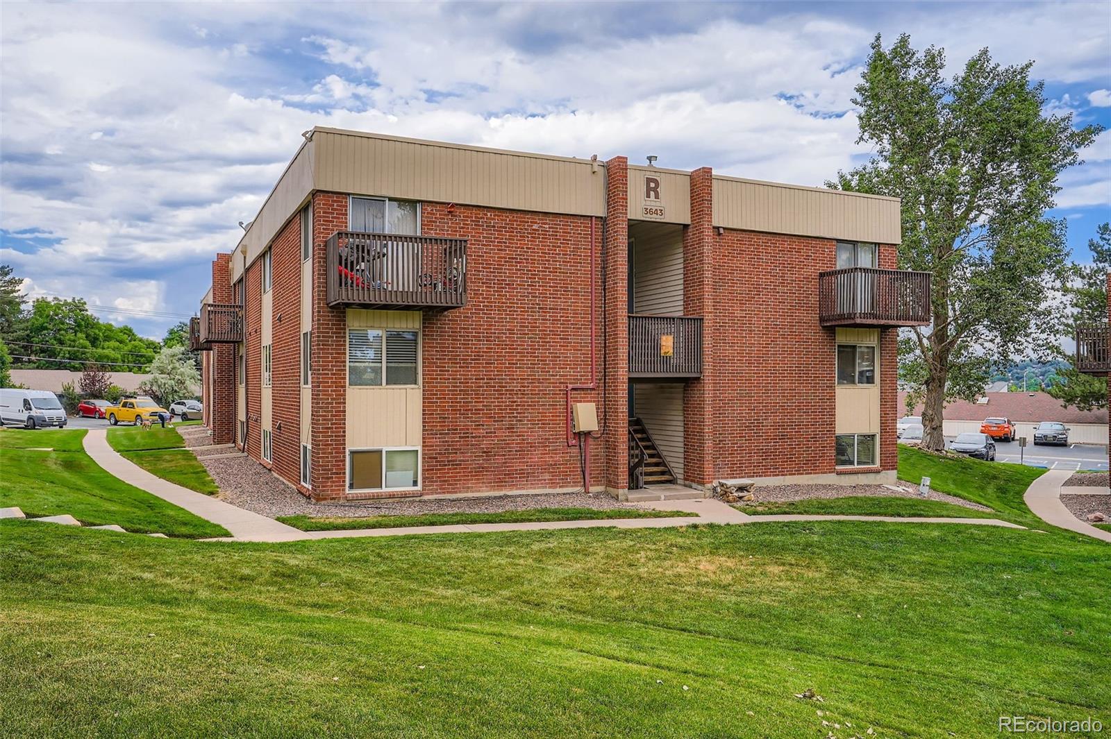 MLS Image #10 for 3643 s sheridan boulevard,denver, Colorado