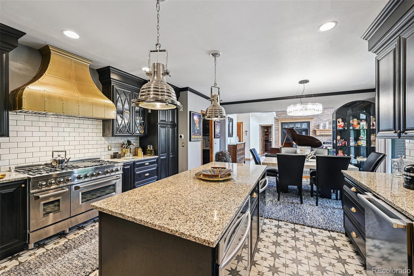 MLS Image #10 for 5475 s laredo street,centennial, Colorado