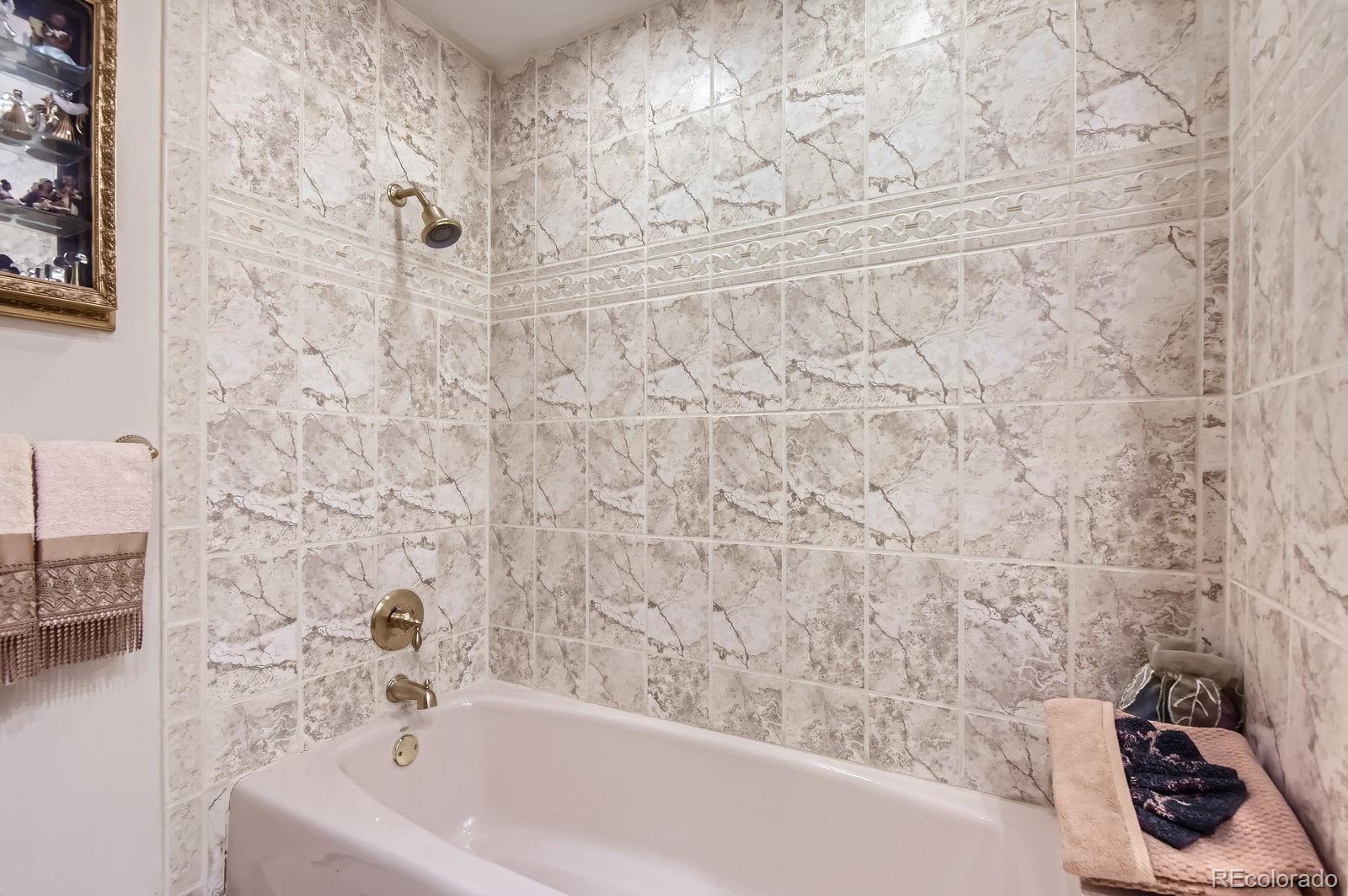 MLS Image #19 for 3724 s poplar street,denver, Colorado