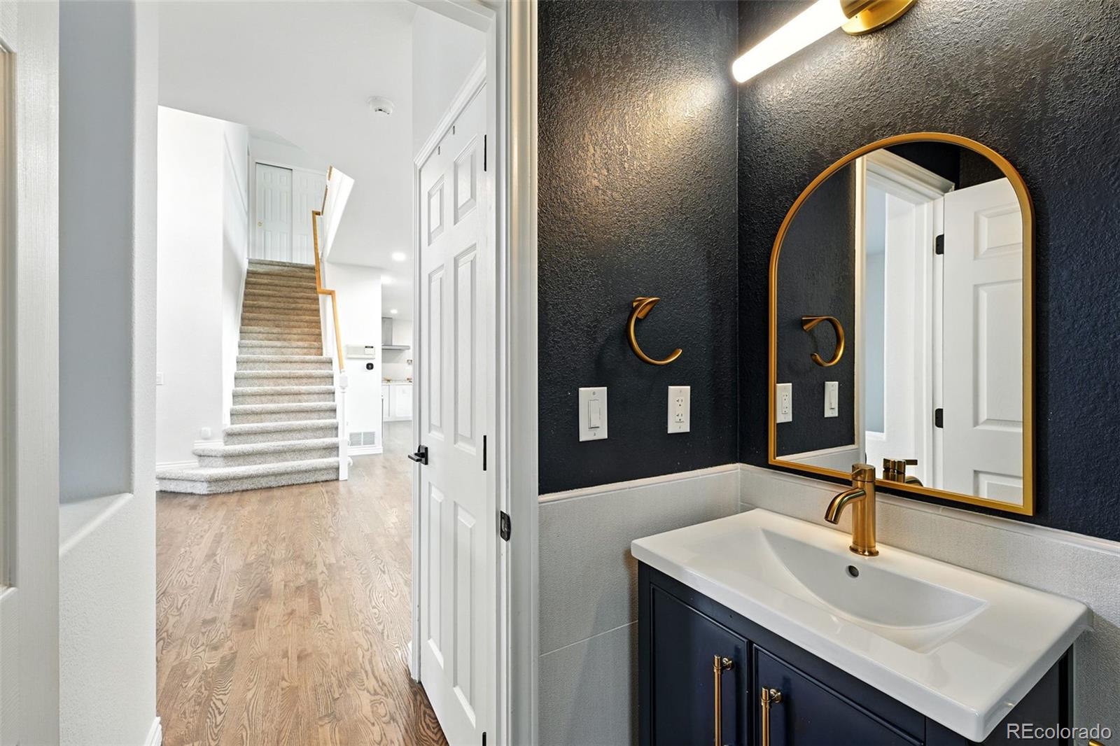 MLS Image #12 for 5731 s yampa street,centennial, Colorado
