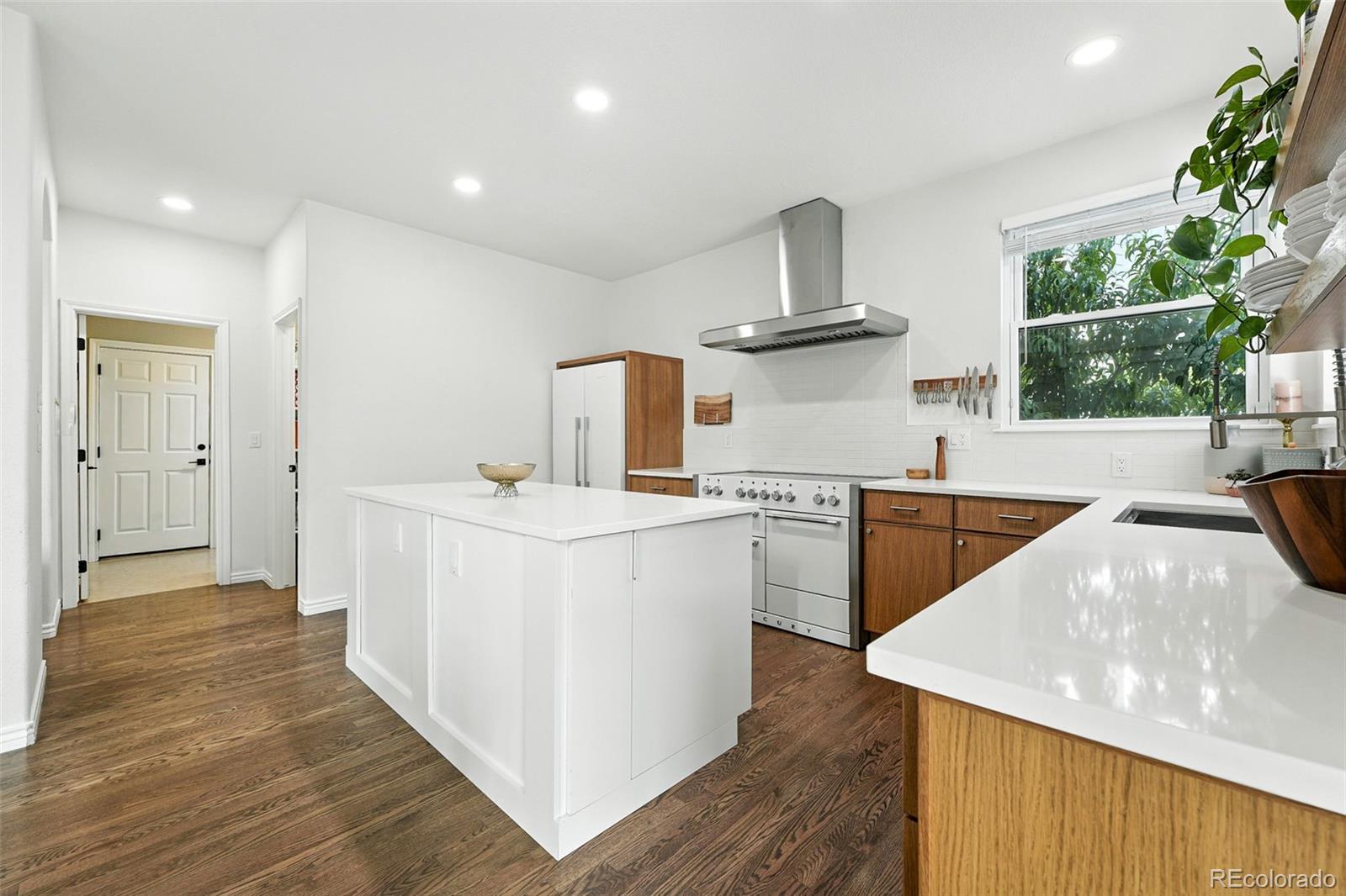 MLS Image #9 for 5731 s yampa street,centennial, Colorado