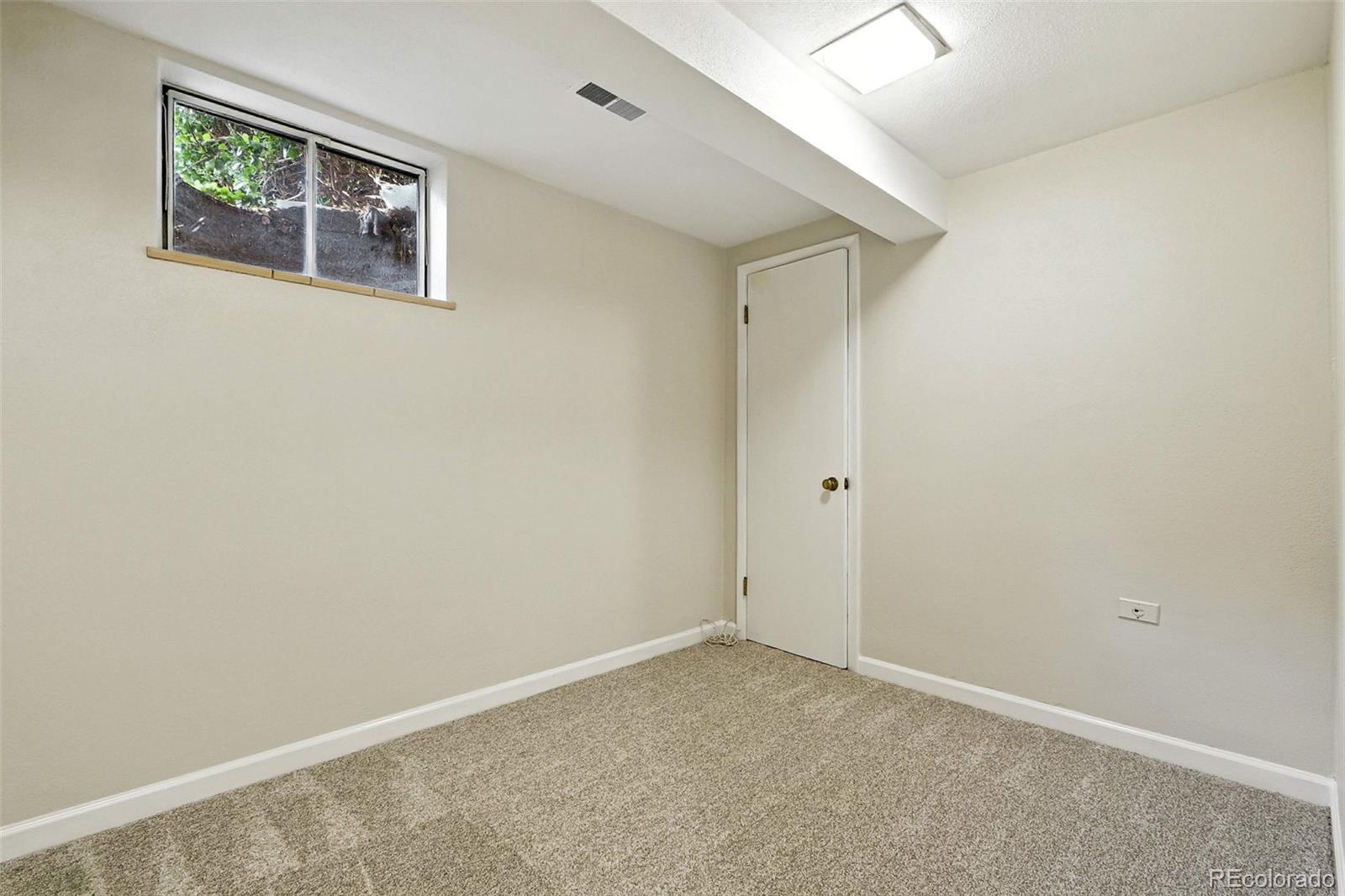 MLS Image #34 for 5503 e utah place,denver, Colorado