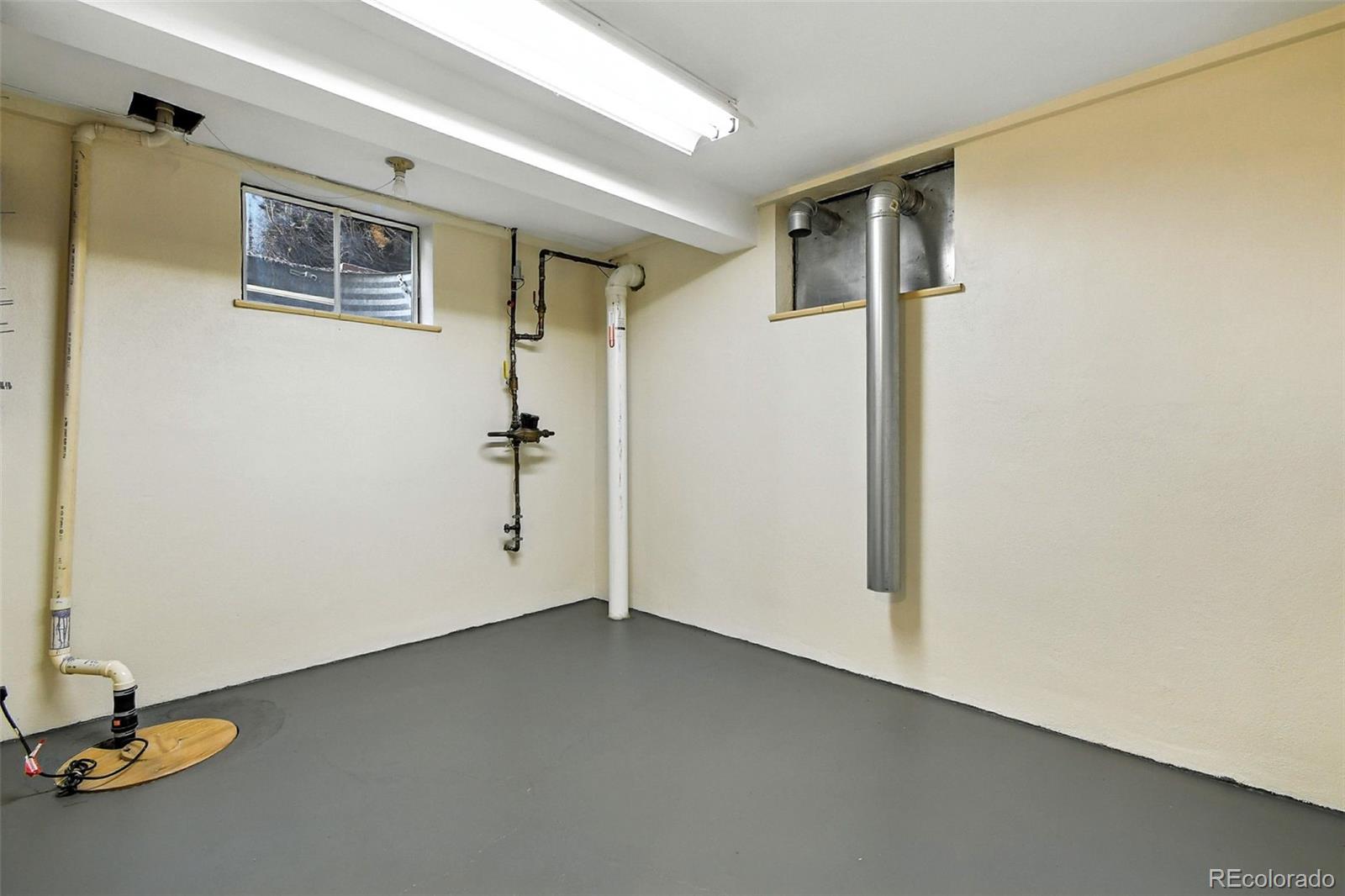 MLS Image #35 for 5503 e utah place,denver, Colorado