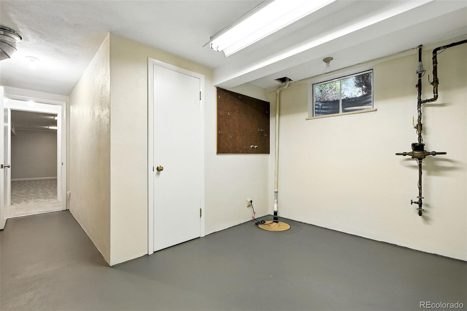 MLS Image #36 for 5503 e utah place,denver, Colorado