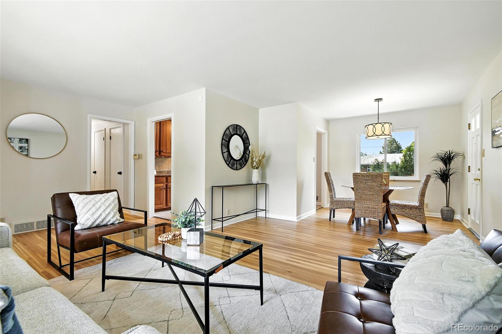 MLS Image #9 for 5503 e utah place,denver, Colorado