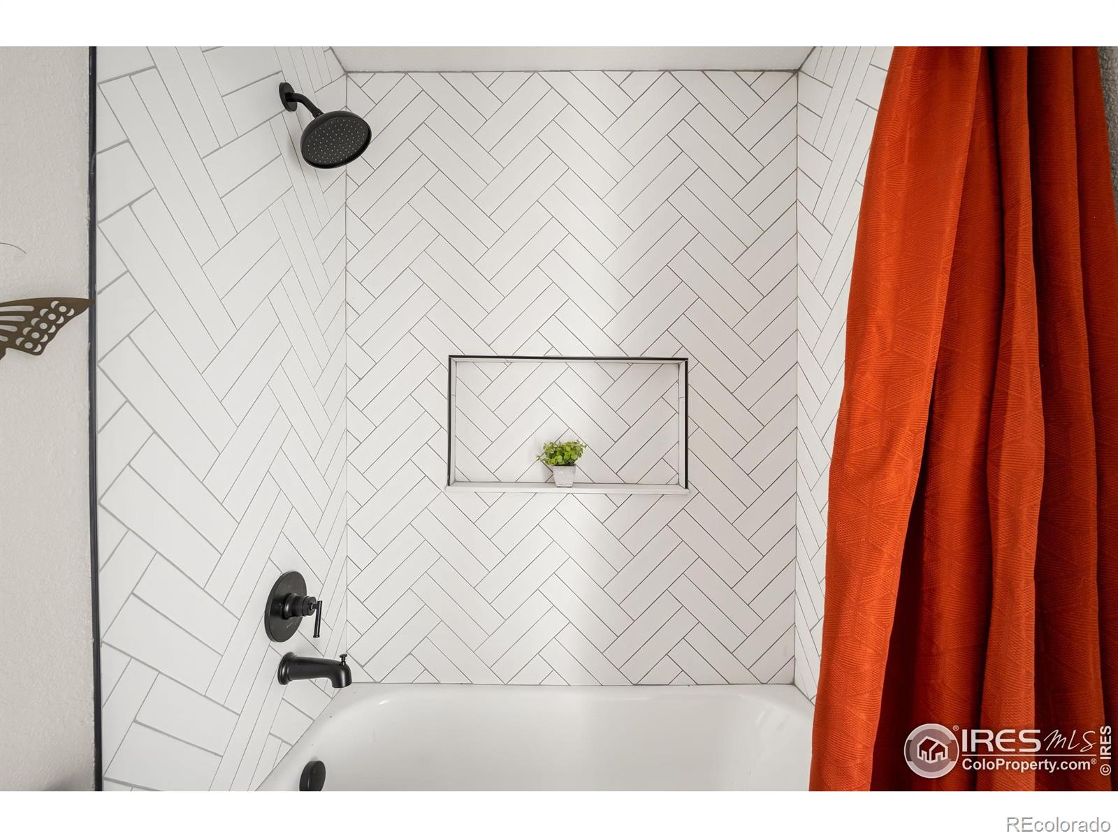 MLS Image #17 for 3089 s jasmine street,denver, Colorado