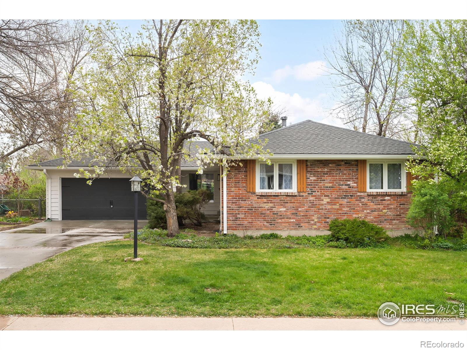 MLS Image #26 for 3089 s jasmine street,denver, Colorado