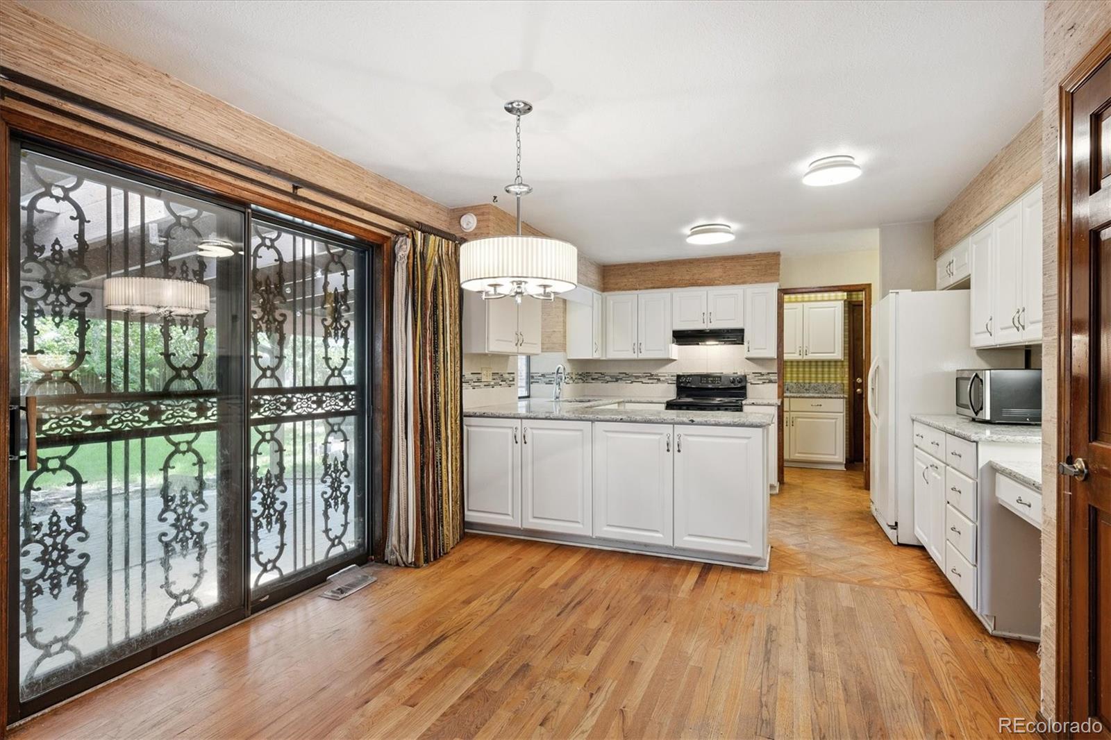 MLS Image #10 for 7577 s pierce way,littleton, Colorado