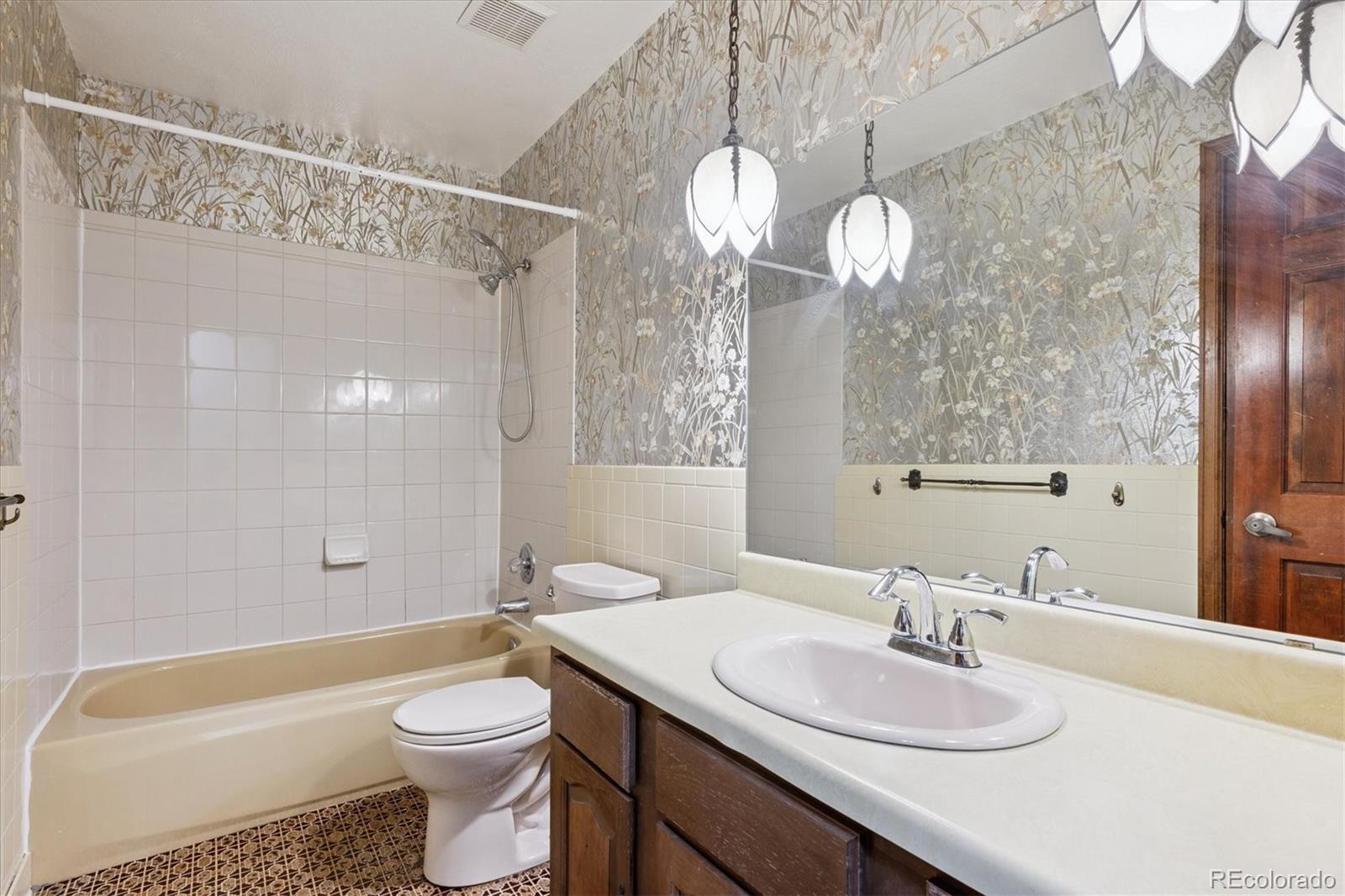 MLS Image #25 for 7577 s pierce way,littleton, Colorado
