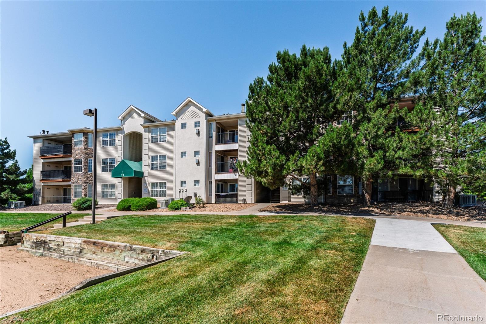 MLS Image #1 for 12118 w dorado place,littleton, Colorado