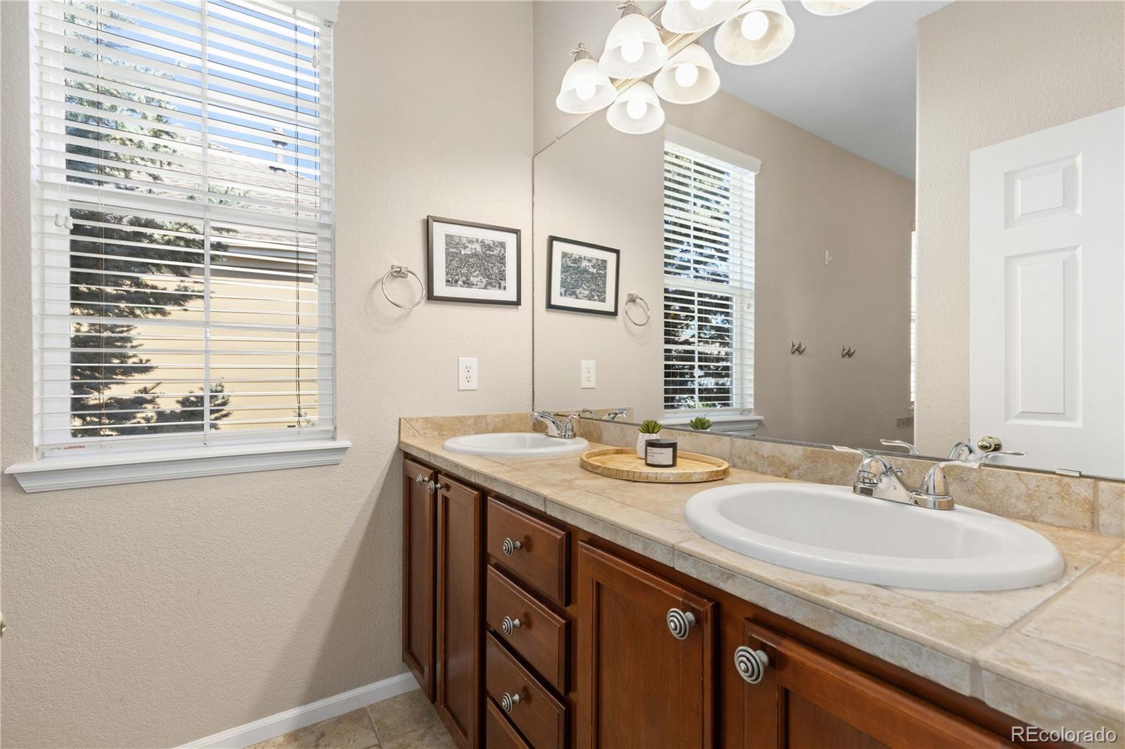 MLS Image #14 for 16179 e geddes lane,aurora, Colorado