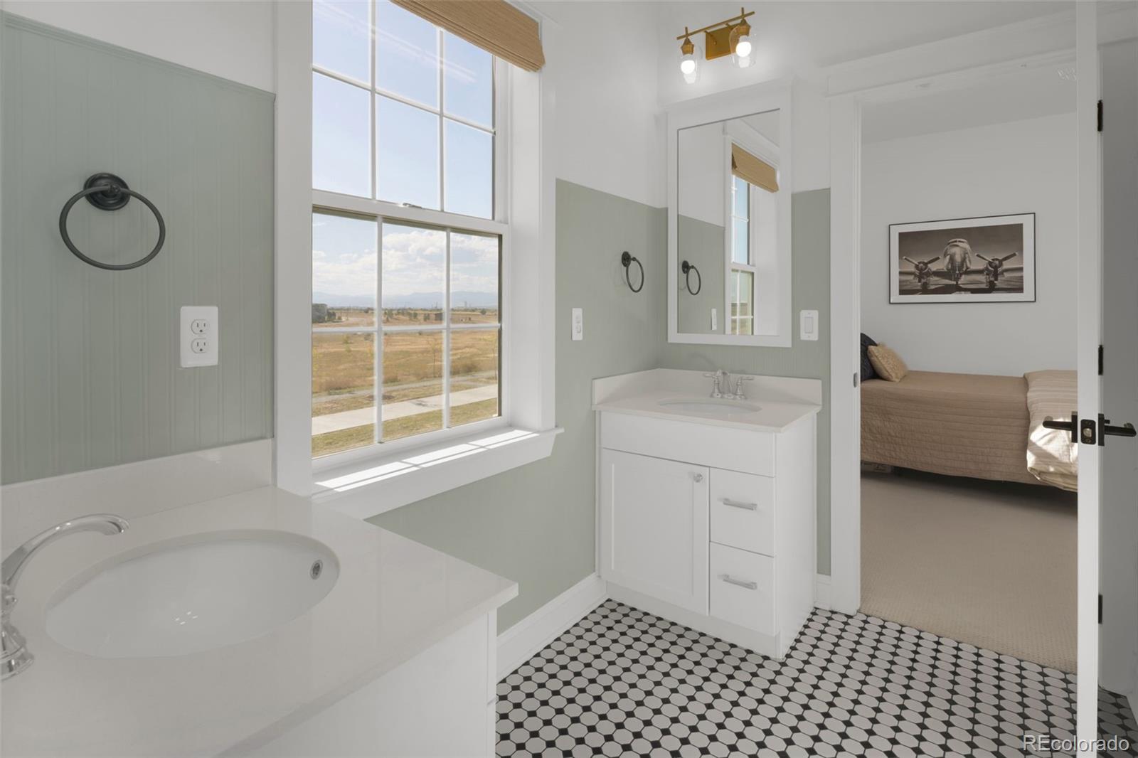 MLS Image #18 for 6288 n dallas street,denver, Colorado