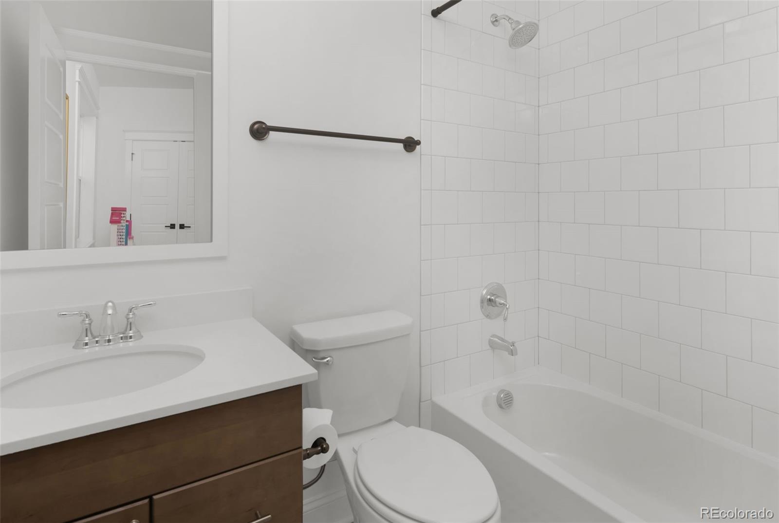 MLS Image #22 for 6288 n dallas street,denver, Colorado
