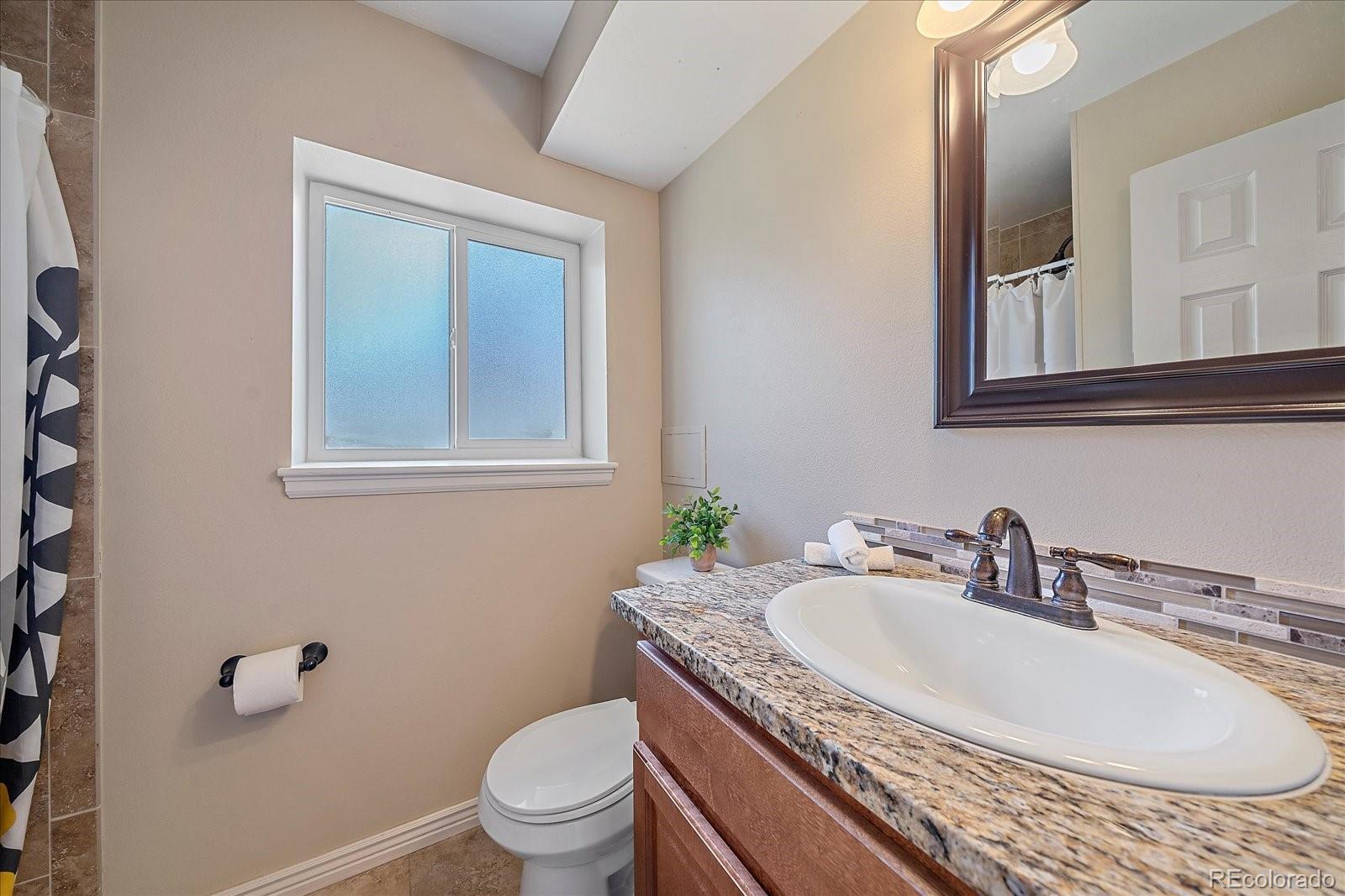 MLS Image #21 for 17782 e colorado drive,aurora, Colorado