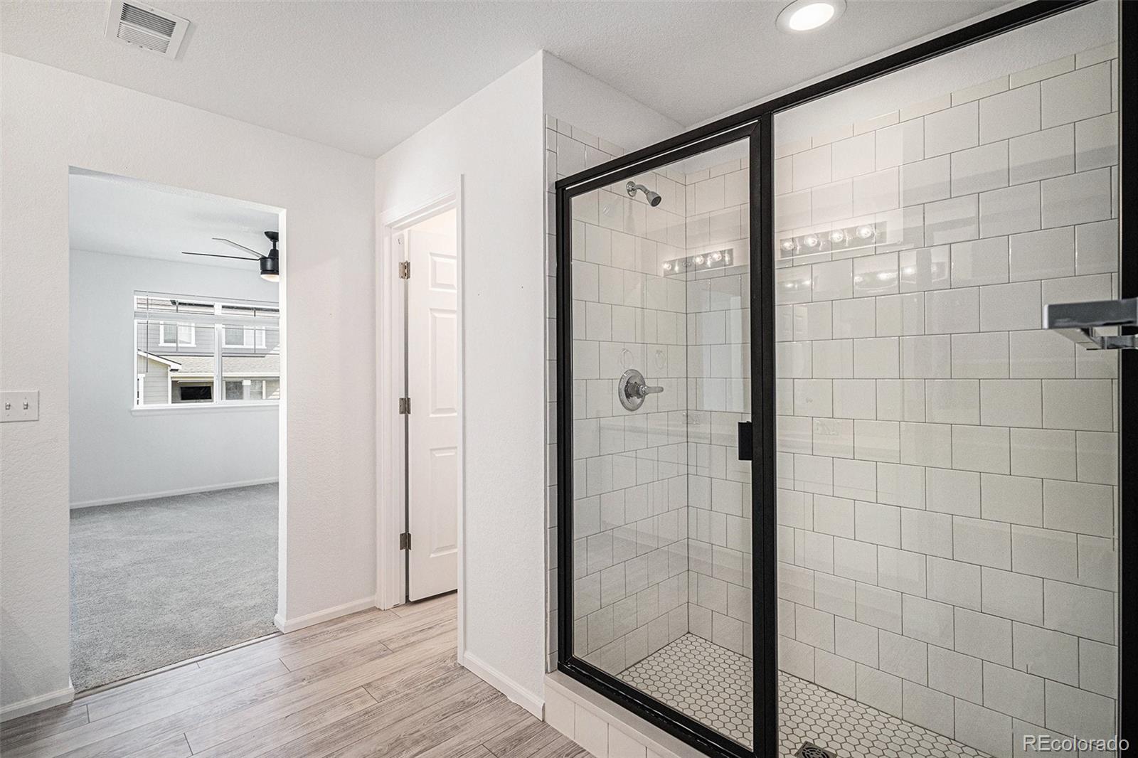 MLS Image #22 for 24281 e 40th avenue,aurora, Colorado