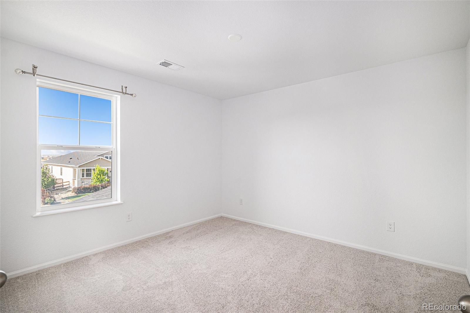 MLS Image #25 for 24281 e 40th avenue,aurora, Colorado