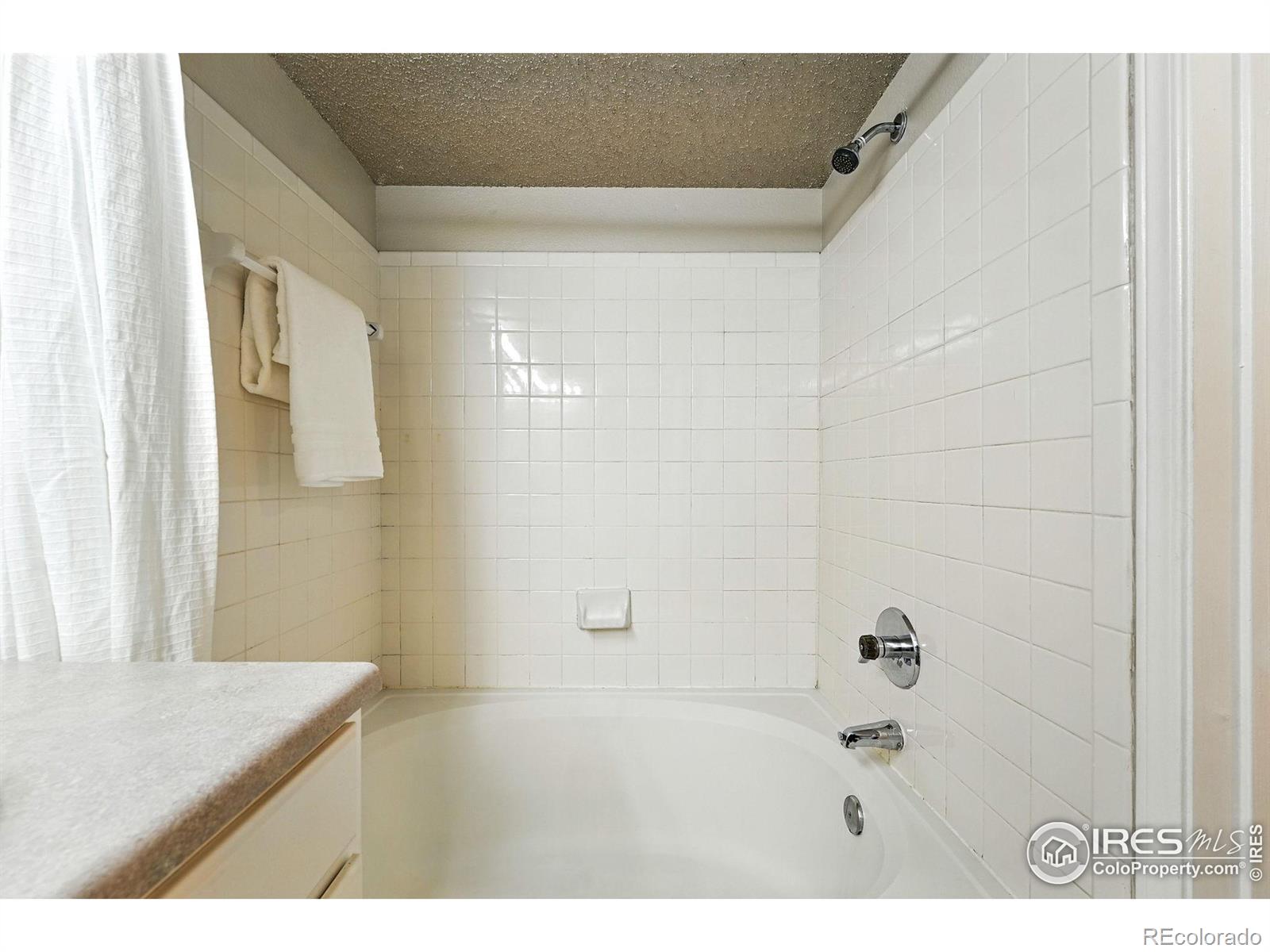 MLS Image #23 for 1876  mallard drive,louisville, Colorado