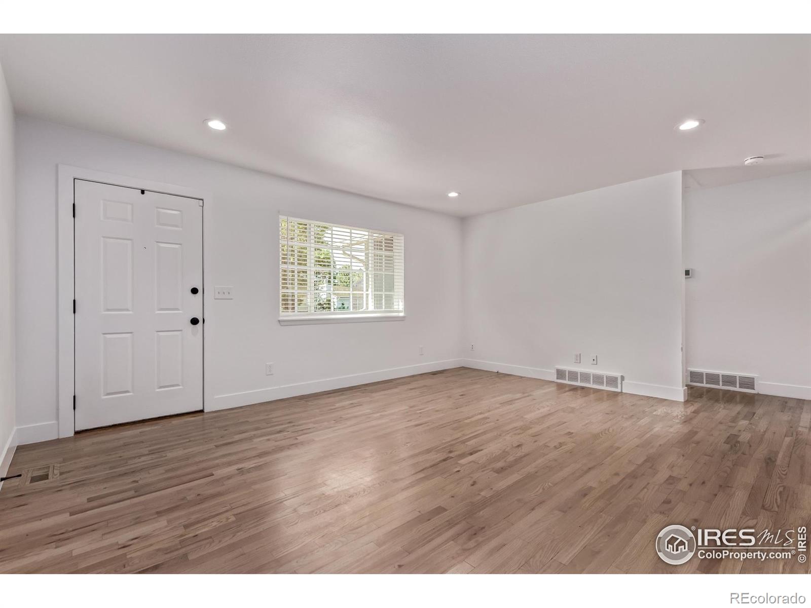 MLS Image #3 for 8696 w 86th circle,arvada, Colorado
