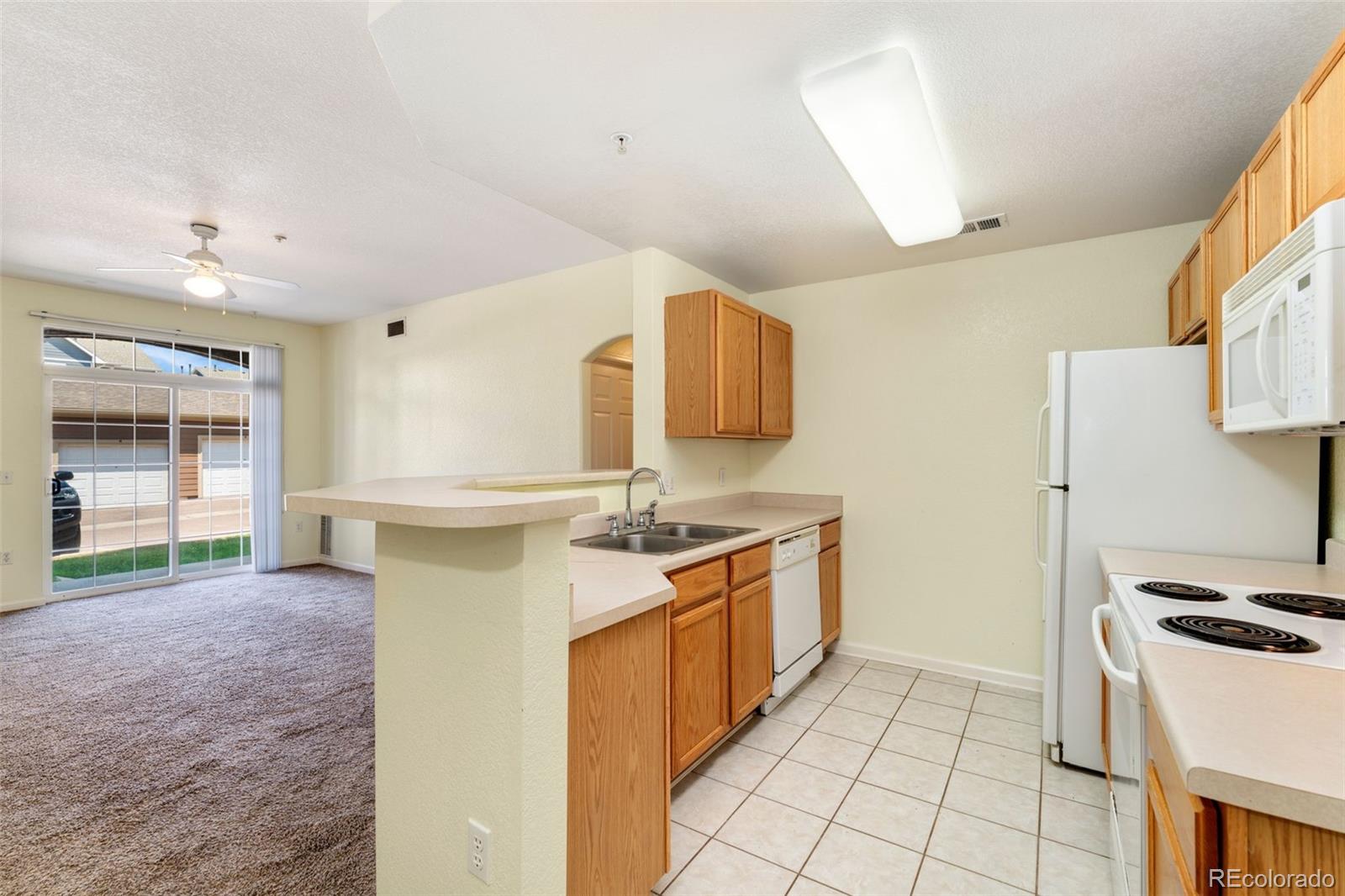 MLS Image #5 for 7440 s blackhawk street,englewood, Colorado