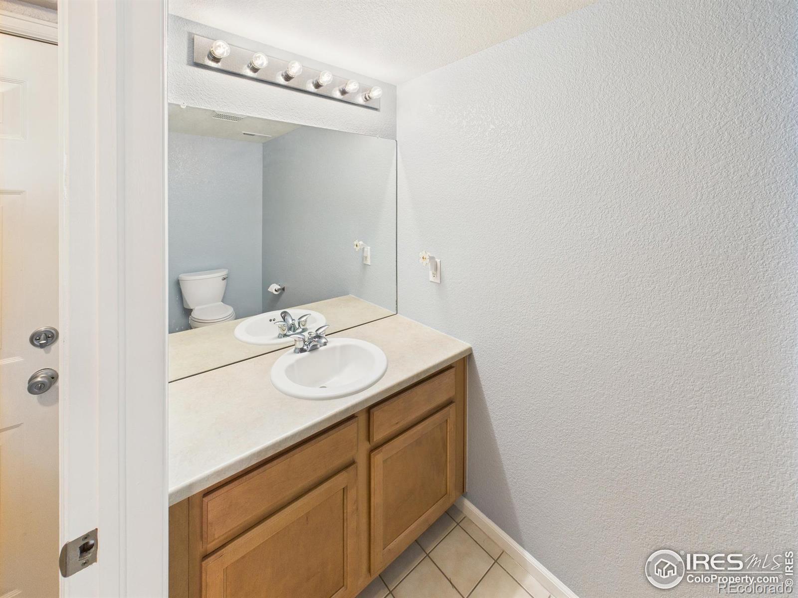 MLS Image #29 for 12912  grant circle,thornton, Colorado