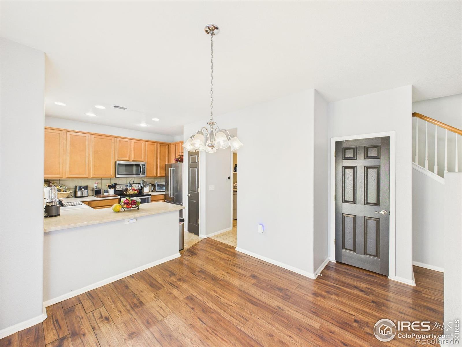 MLS Image #7 for 12912  grant circle,thornton, Colorado