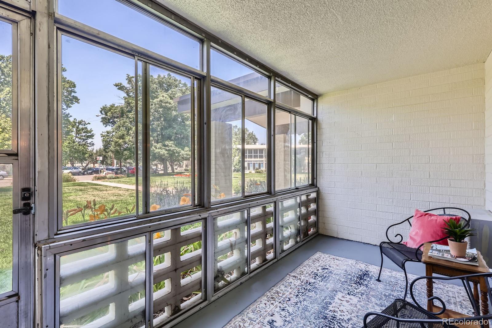 MLS Image #9 for 610 s clinton street 5a,denver, Colorado