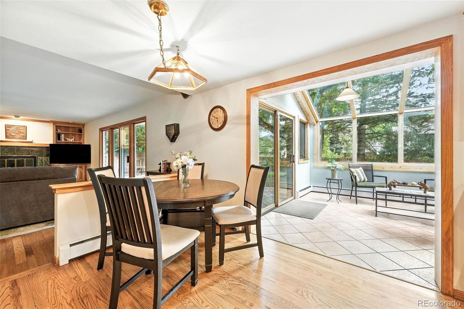 MLS Image #14 for 3871 s narcissus way,denver, Colorado