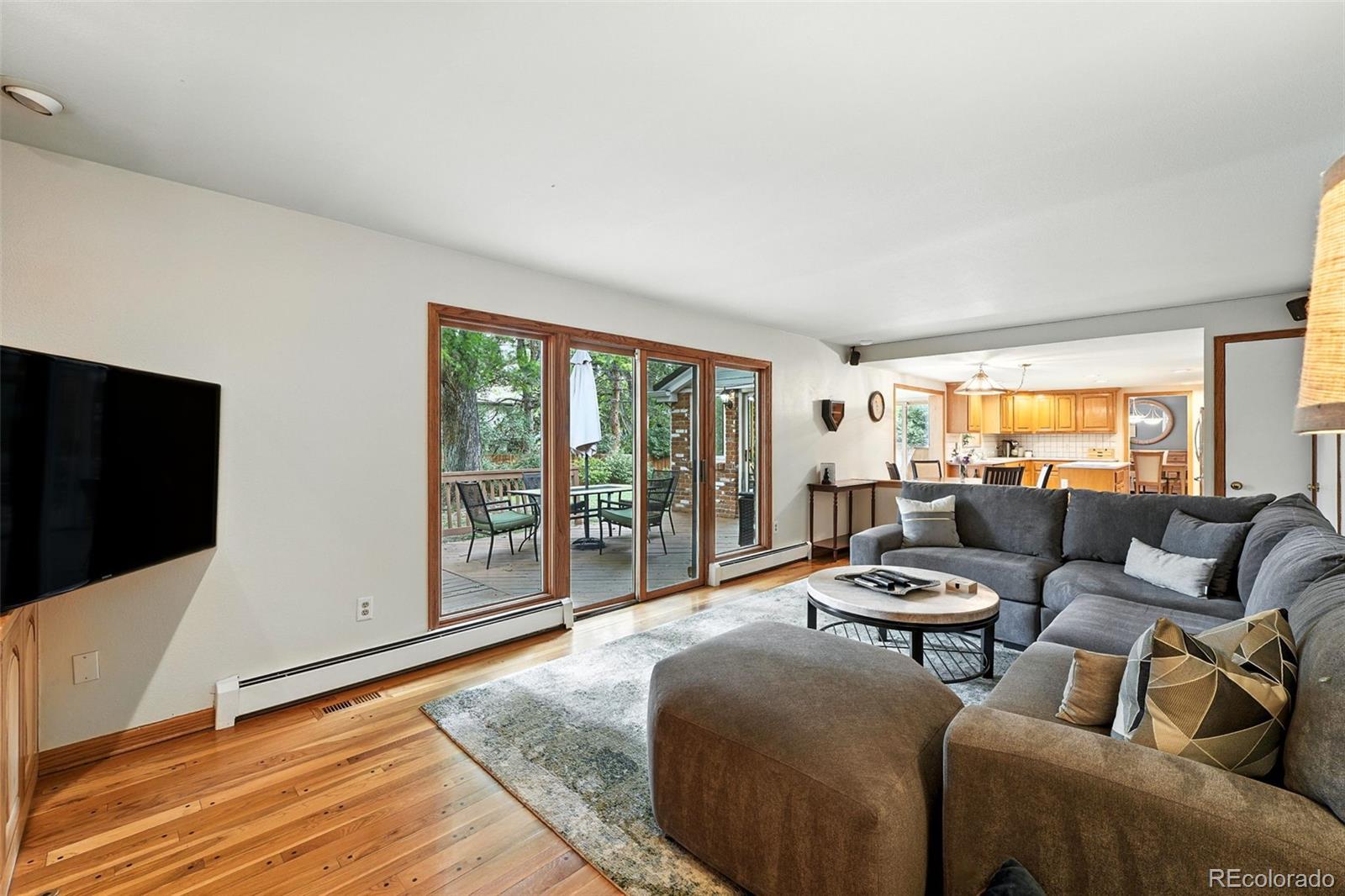 MLS Image #17 for 3871 s narcissus way,denver, Colorado