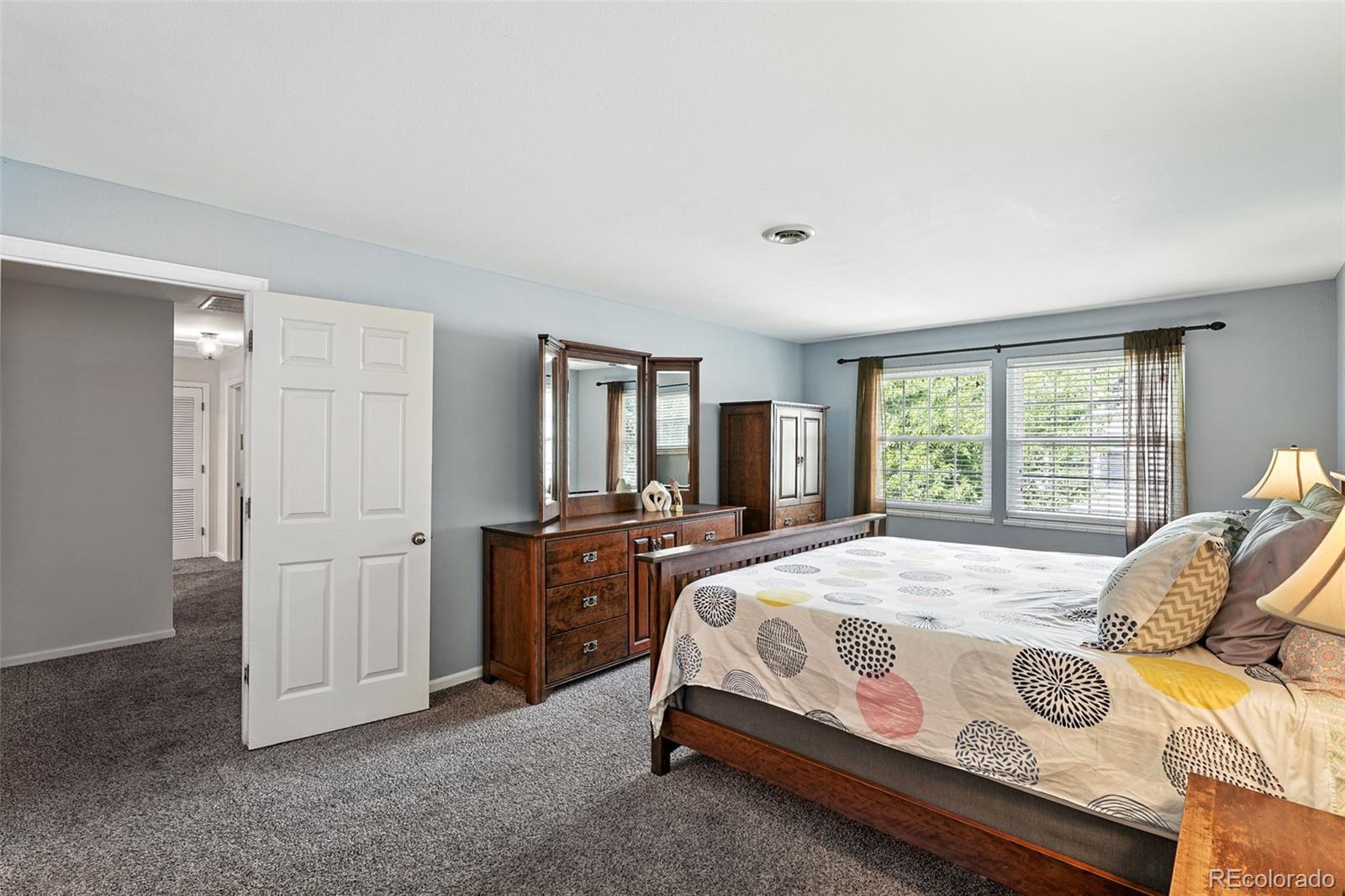 MLS Image #20 for 3871 s narcissus way,denver, Colorado