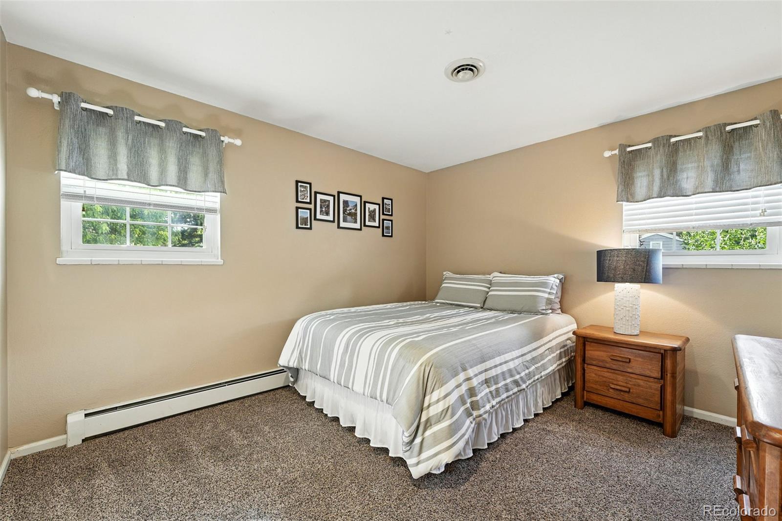 MLS Image #24 for 3871 s narcissus way,denver, Colorado