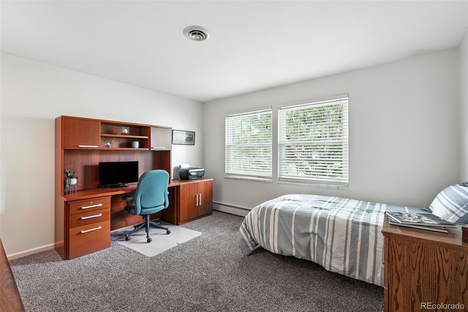 MLS Image #25 for 3871 s narcissus way,denver, Colorado