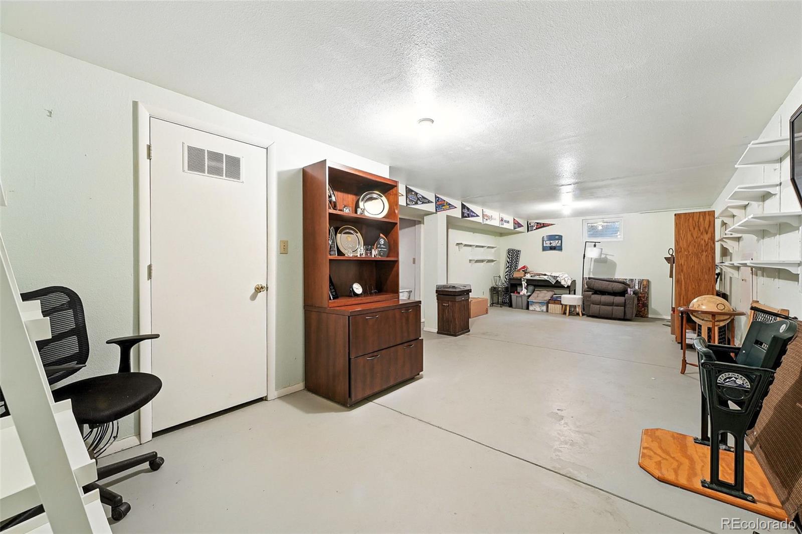 MLS Image #28 for 3871 s narcissus way,denver, Colorado