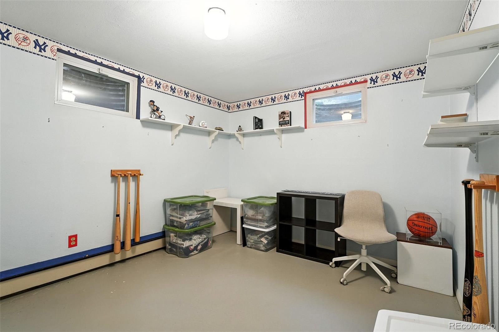 MLS Image #29 for 3871 s narcissus way,denver, Colorado
