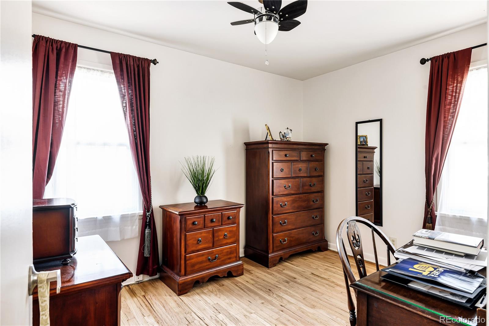 MLS Image #11 for 1511 s jackson street,denver, Colorado