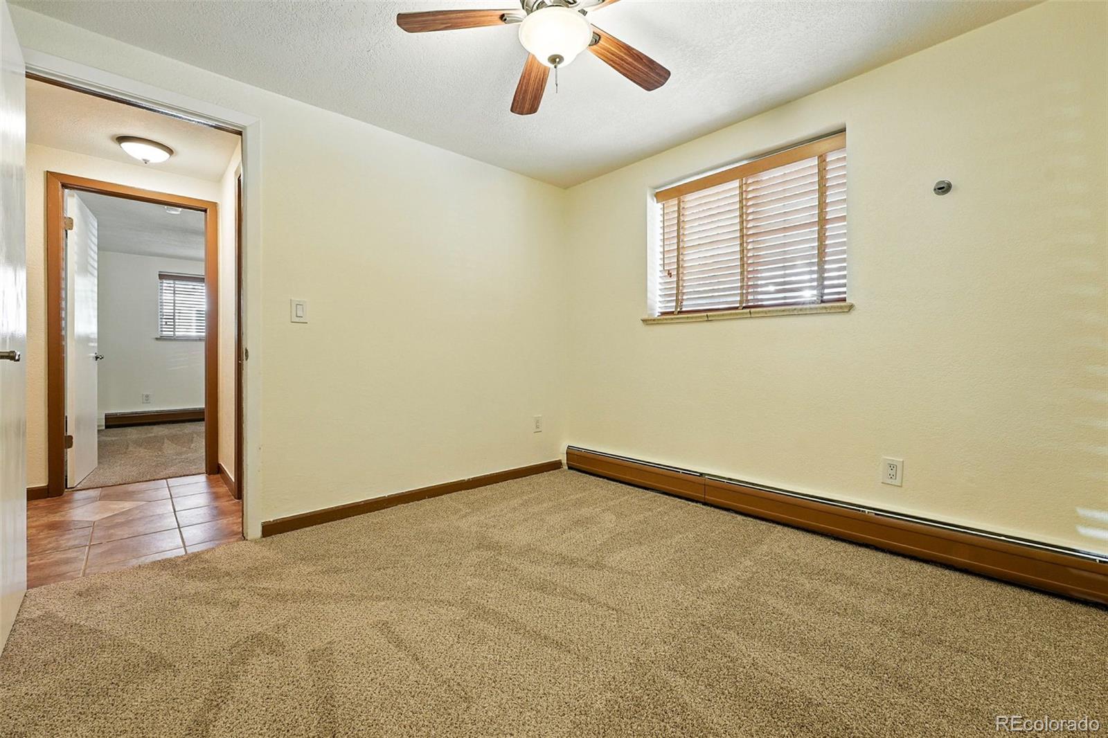 MLS Image #15 for 1045 n clarkson street,denver, Colorado