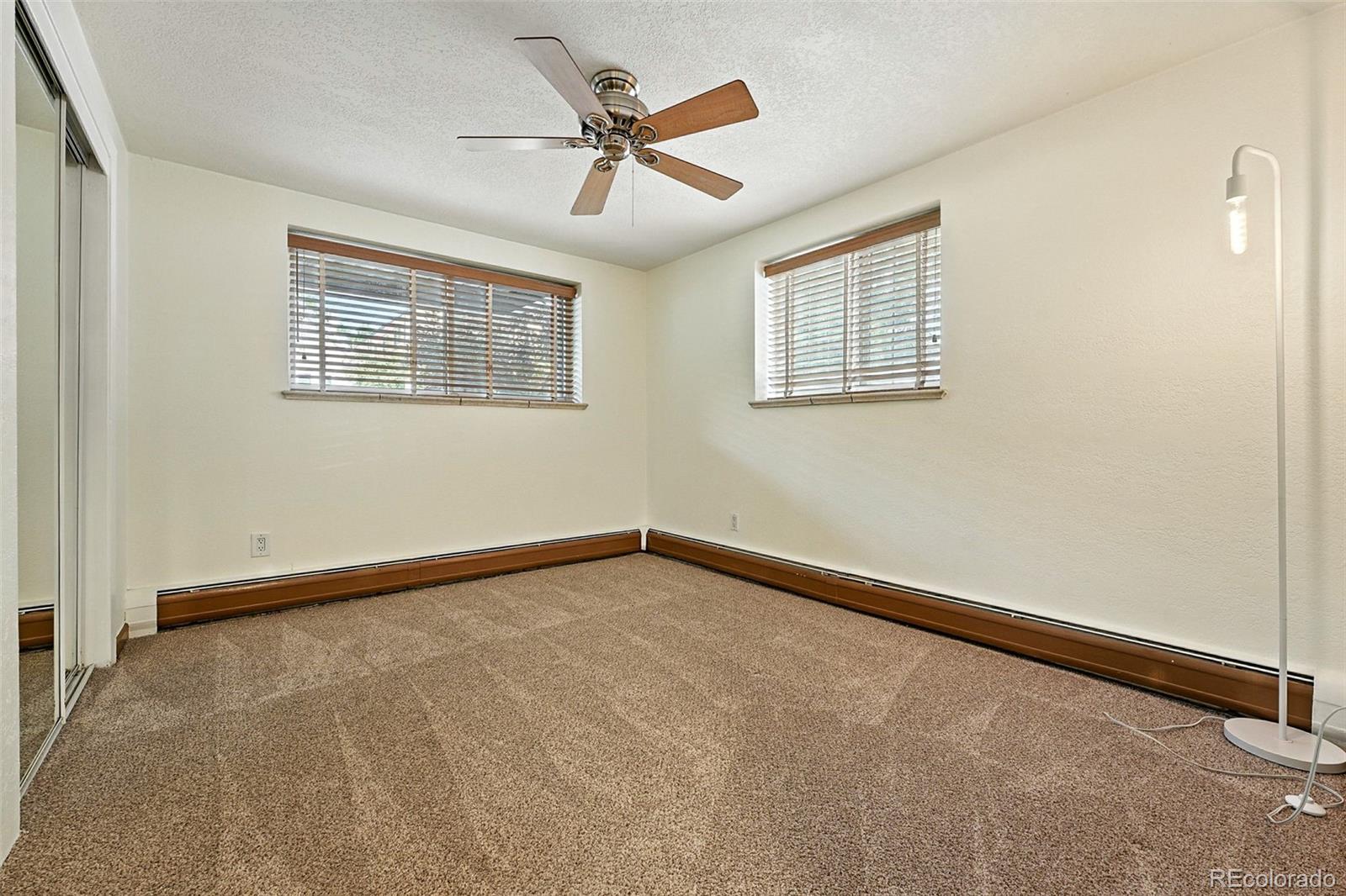 MLS Image #16 for 1045 n clarkson street,denver, Colorado