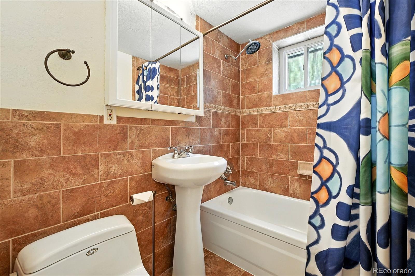 MLS Image #19 for 1045 n clarkson street,denver, Colorado