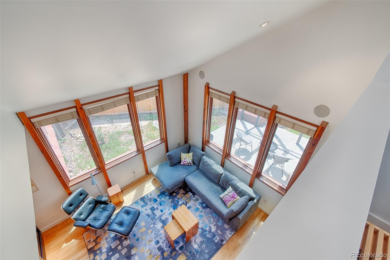 MLS Image #10 for 4049 s niagara way,denver, Colorado