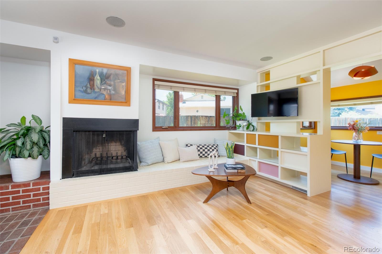 MLS Image #12 for 4049 s niagara way,denver, Colorado