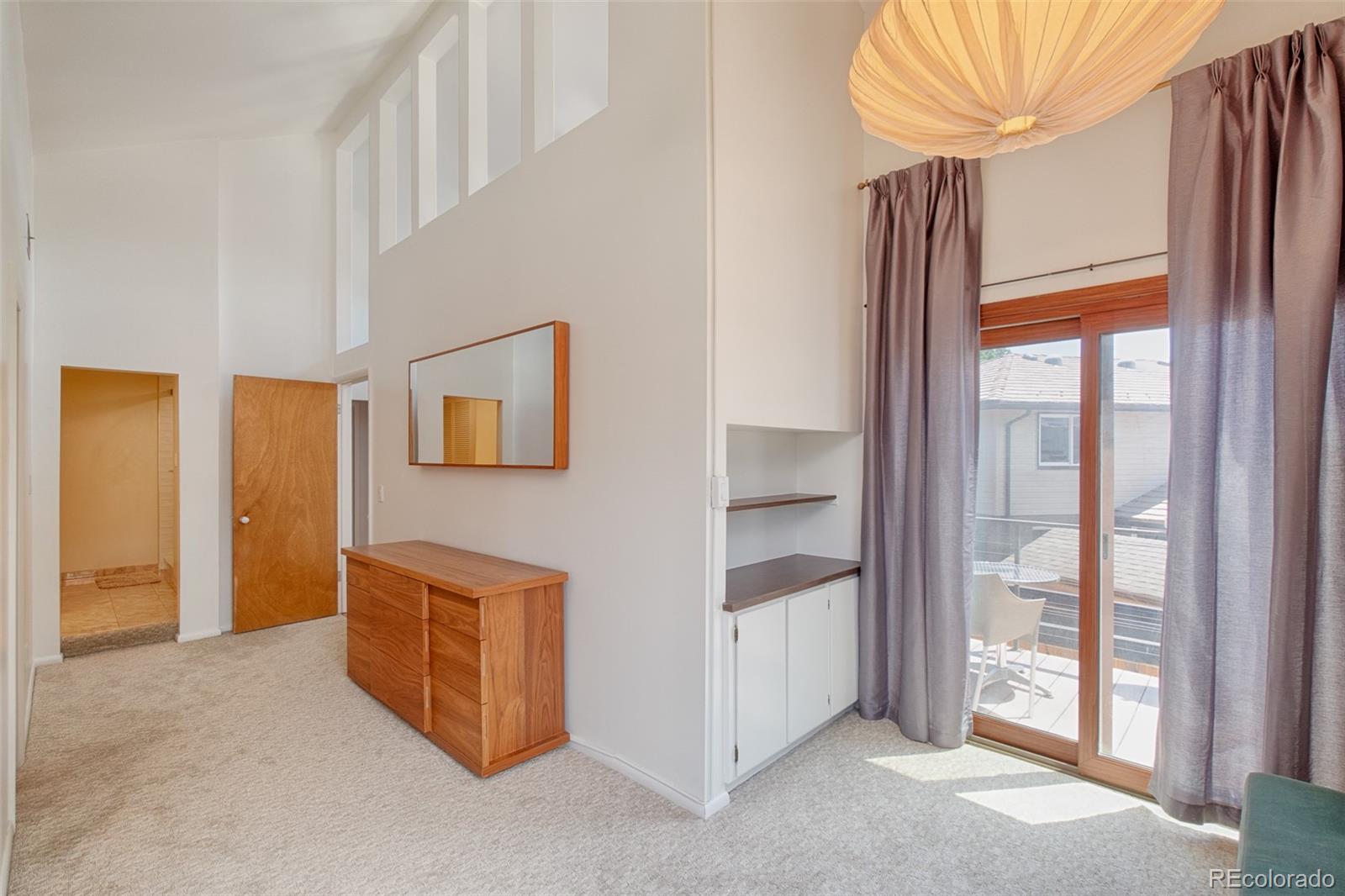 MLS Image #30 for 4049 s niagara way,denver, Colorado