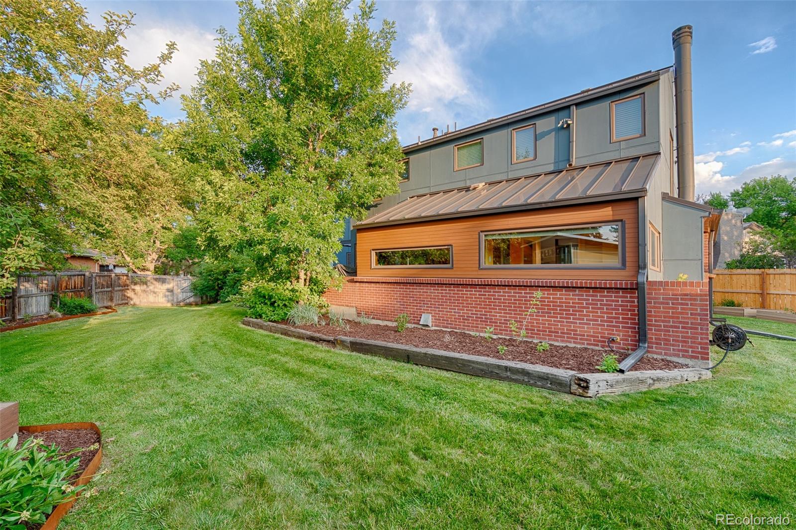 MLS Image #46 for 4049 s niagara way,denver, Colorado