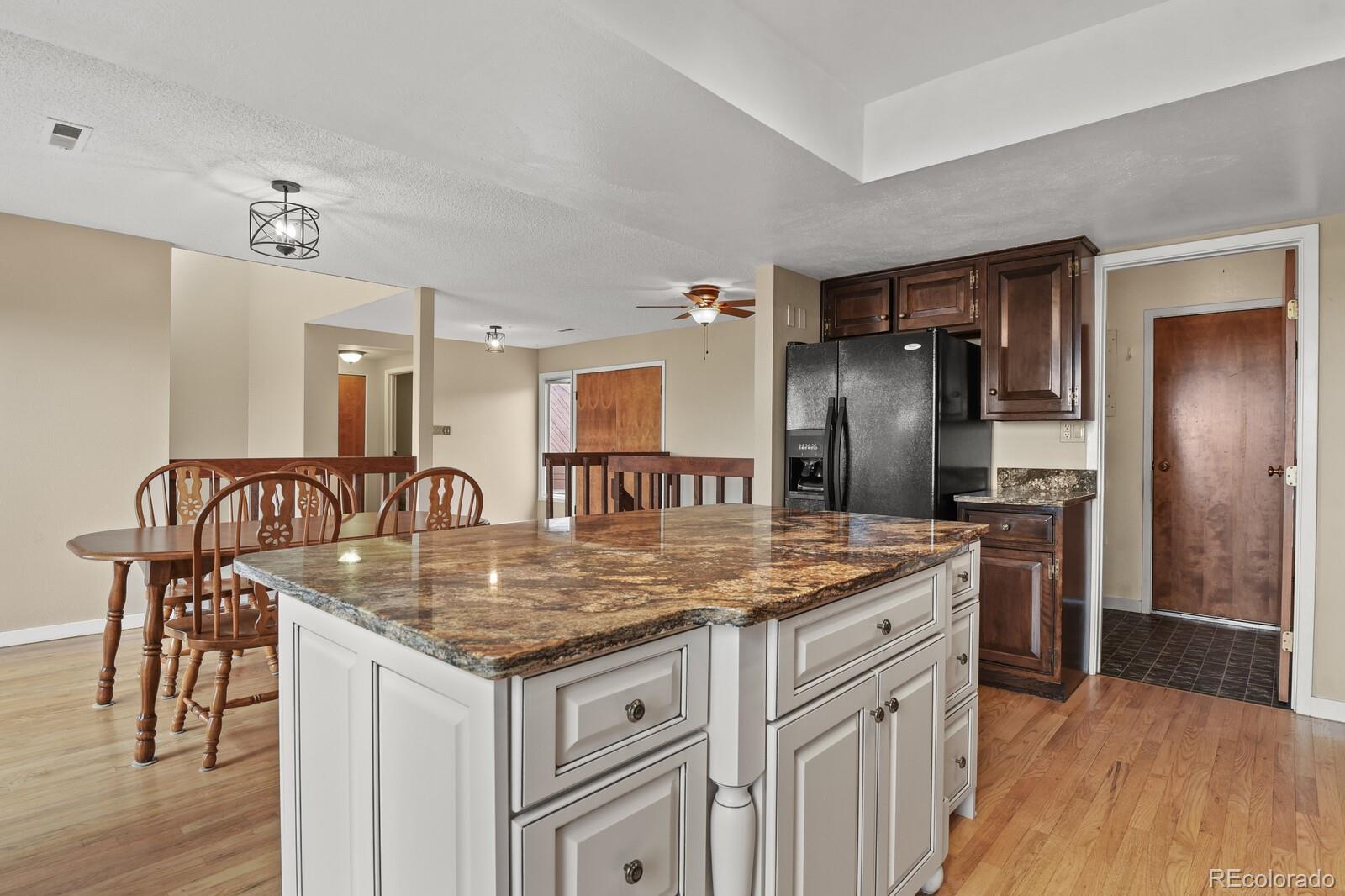 MLS Image #12 for 4529  sentinel rock ,larkspur, Colorado
