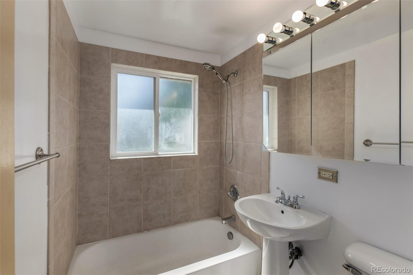 MLS Image #9 for 35 s meade street,denver, Colorado