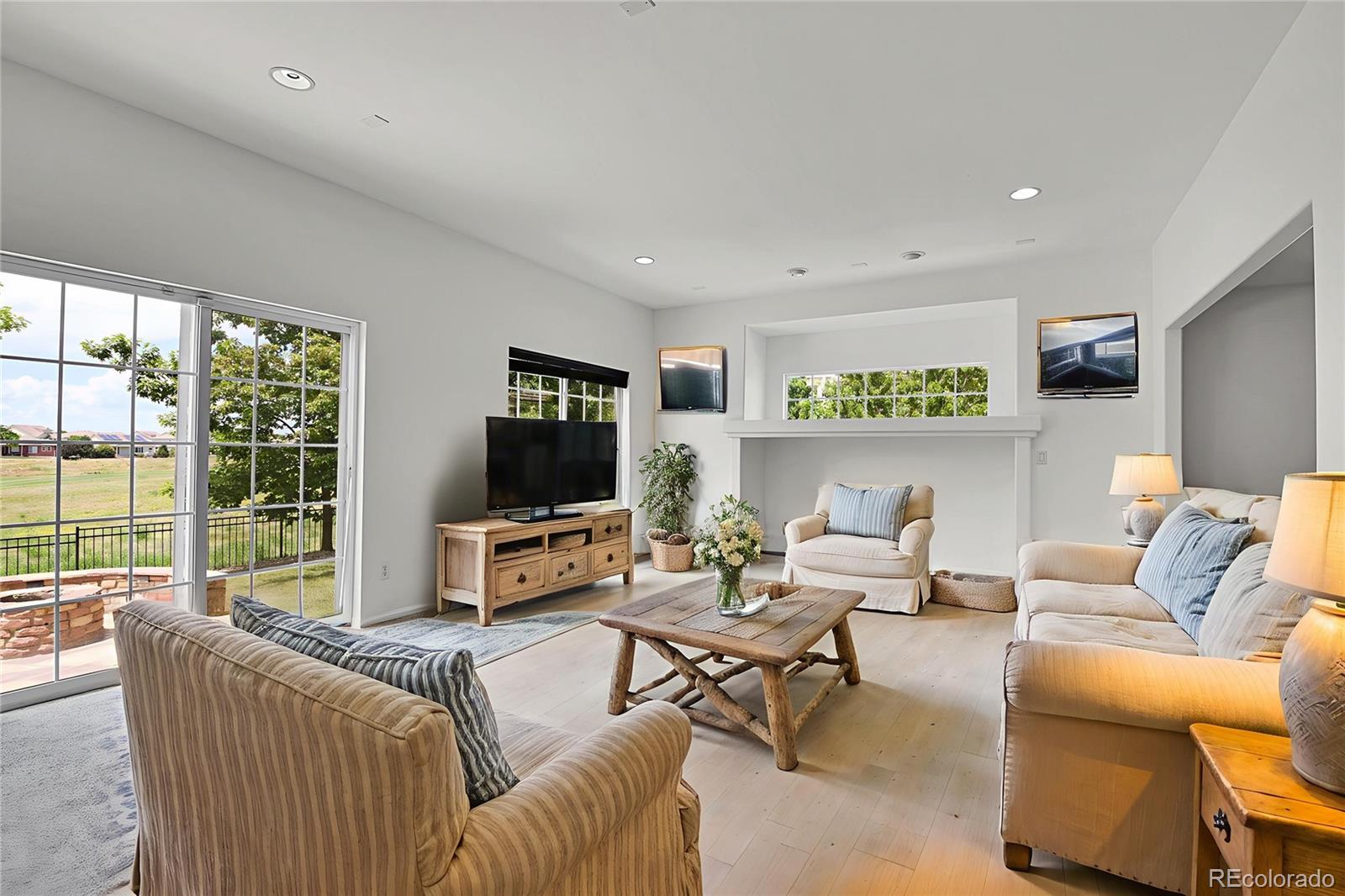 MLS Image #8 for 5131  netherland street,denver, Colorado