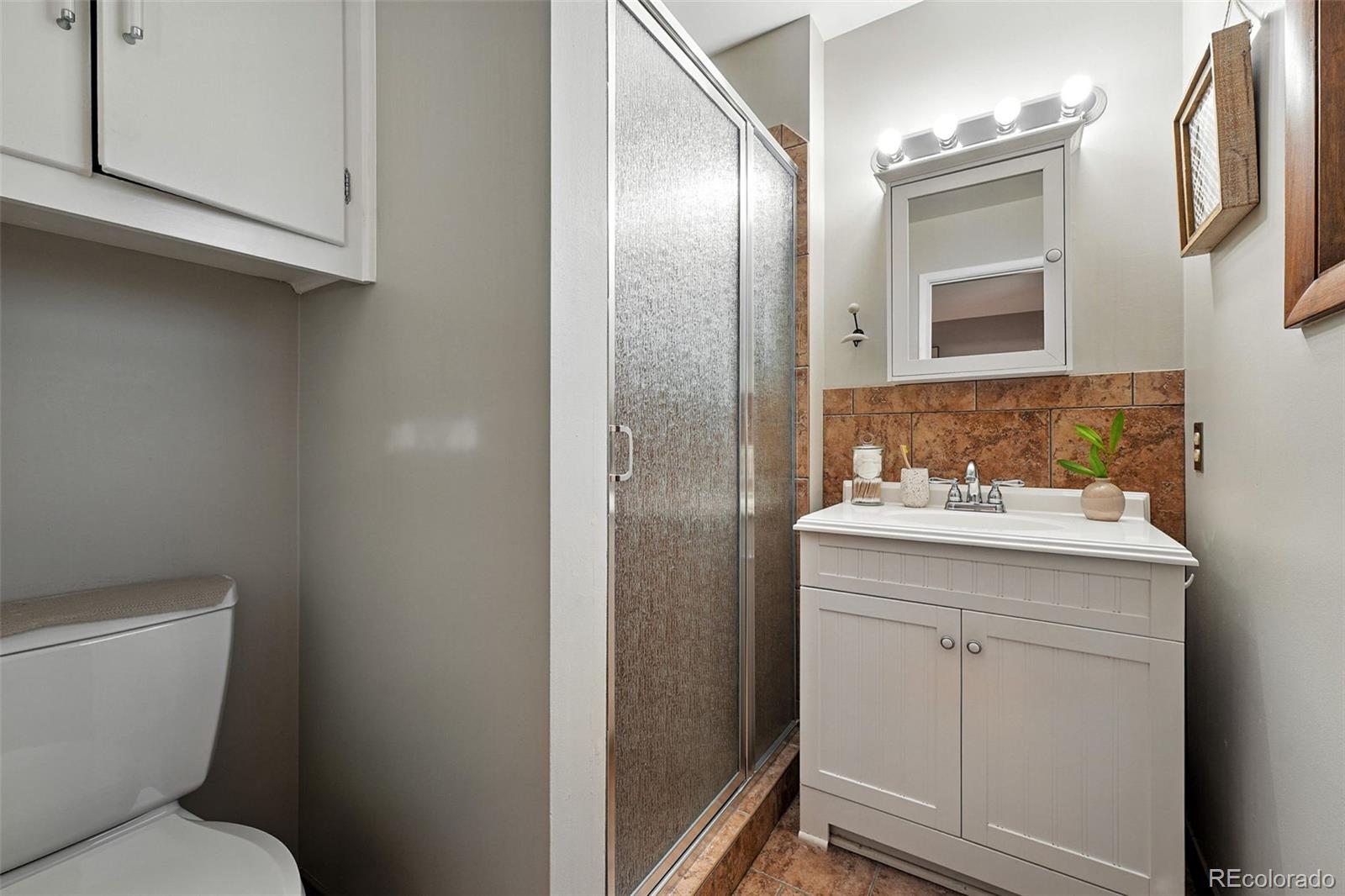 MLS Image #25 for 7808 e jefferson avenue,denver, Colorado