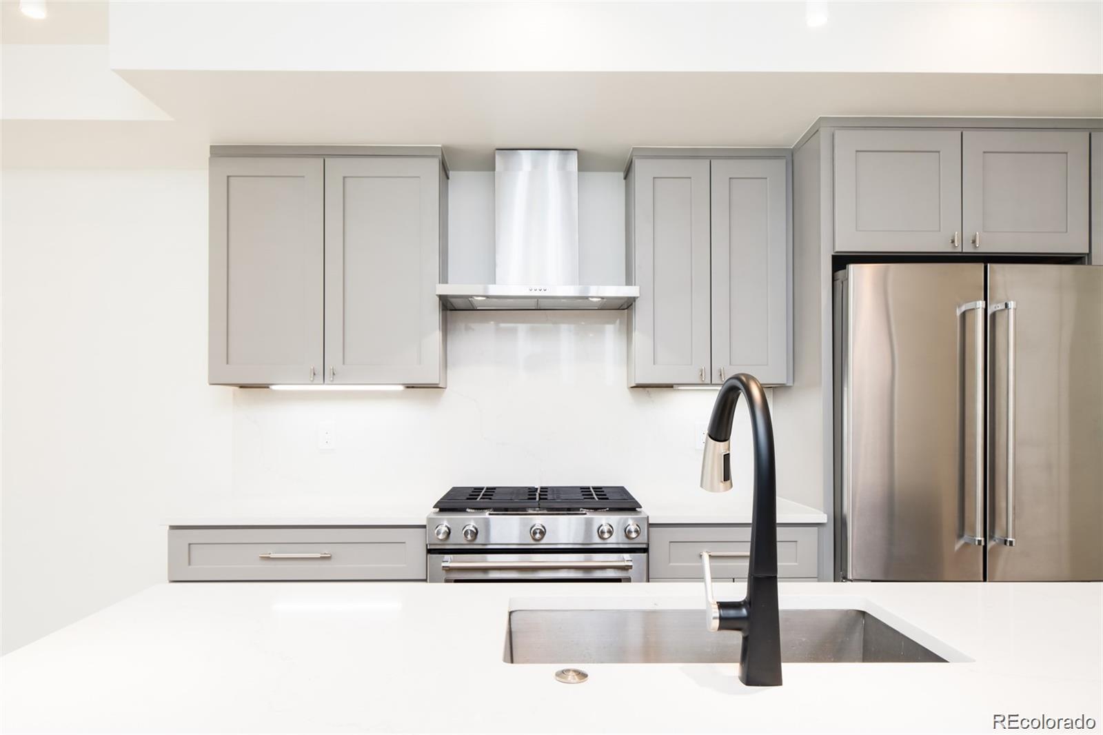 MLS Image #3 for 267 s jackson street,denver, Colorado