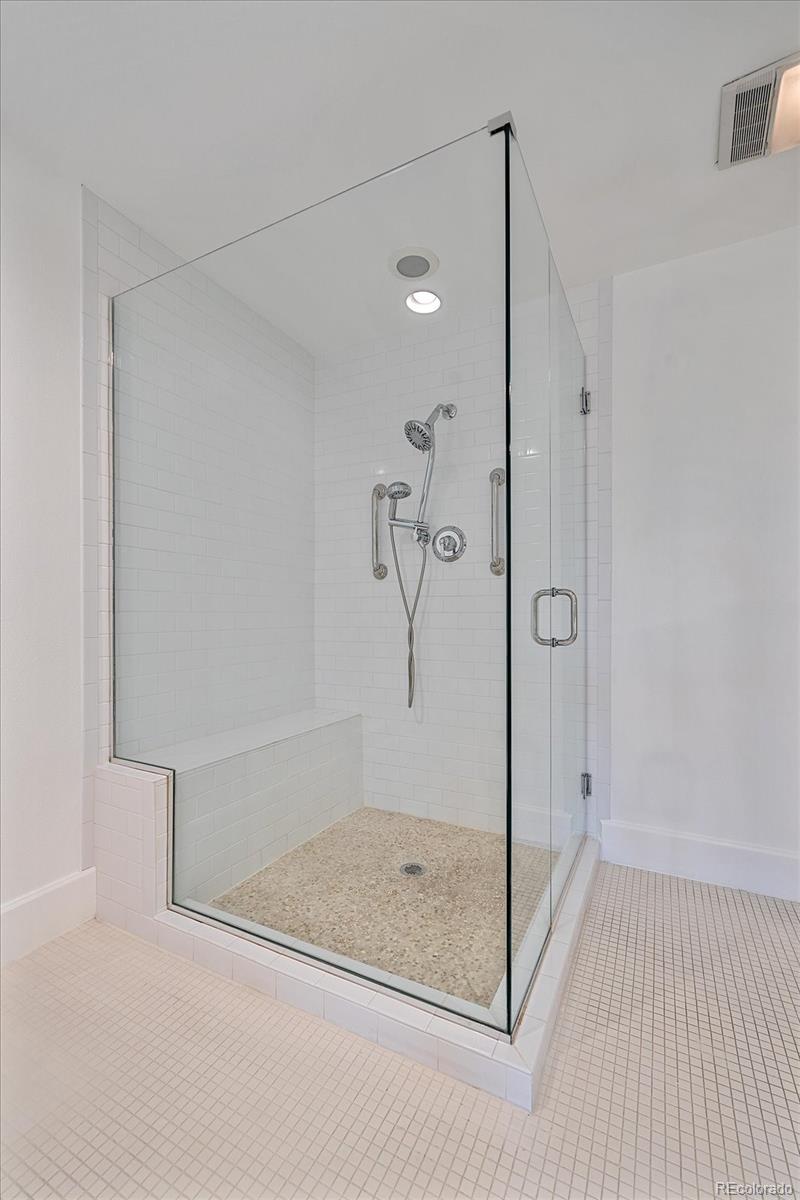 MLS Image #19 for 300  hudson street,denver, Colorado